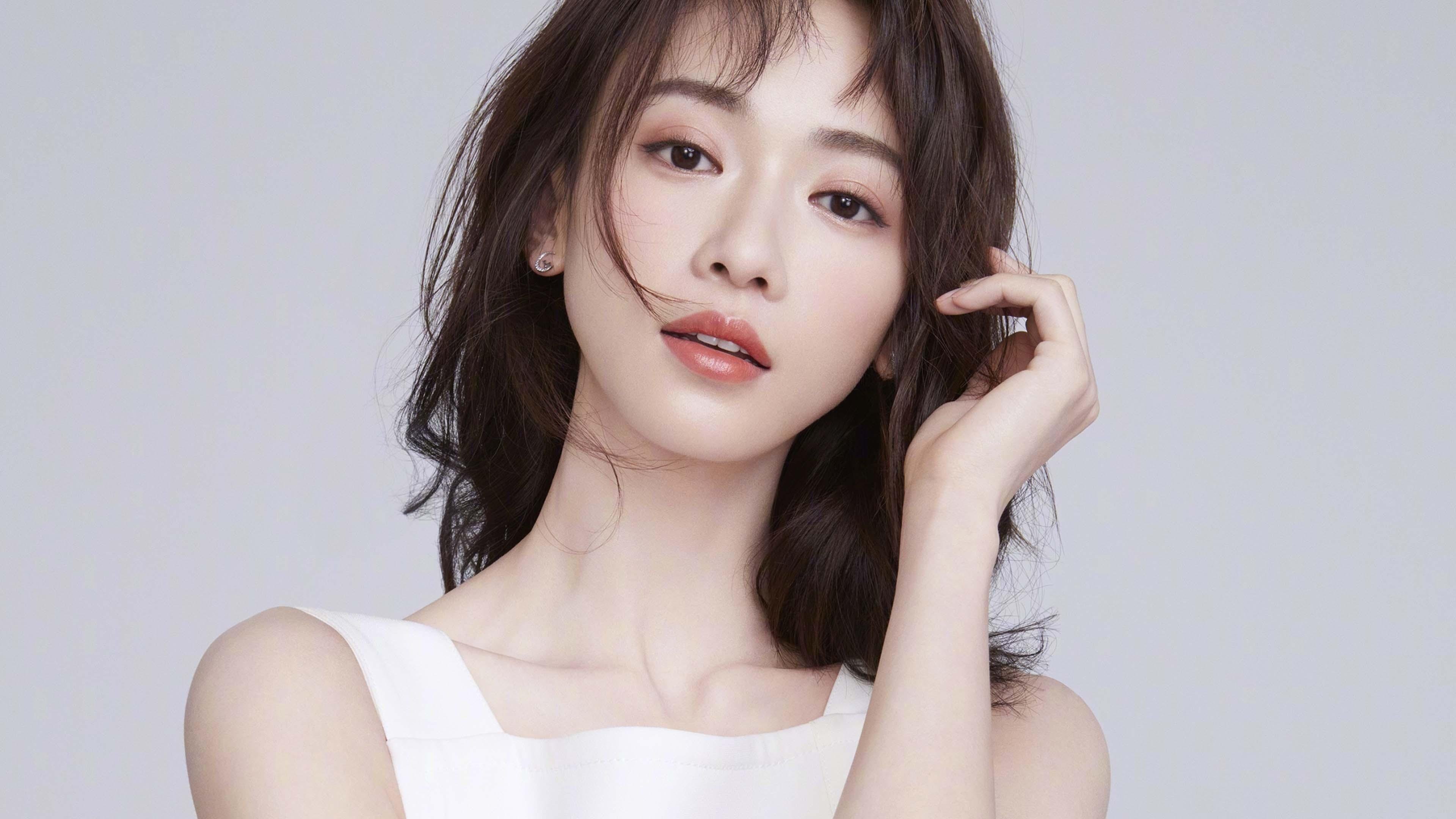 杨瀚森逐渐成为全队攻防转换的关键枢纽,杨瀚宇是谁