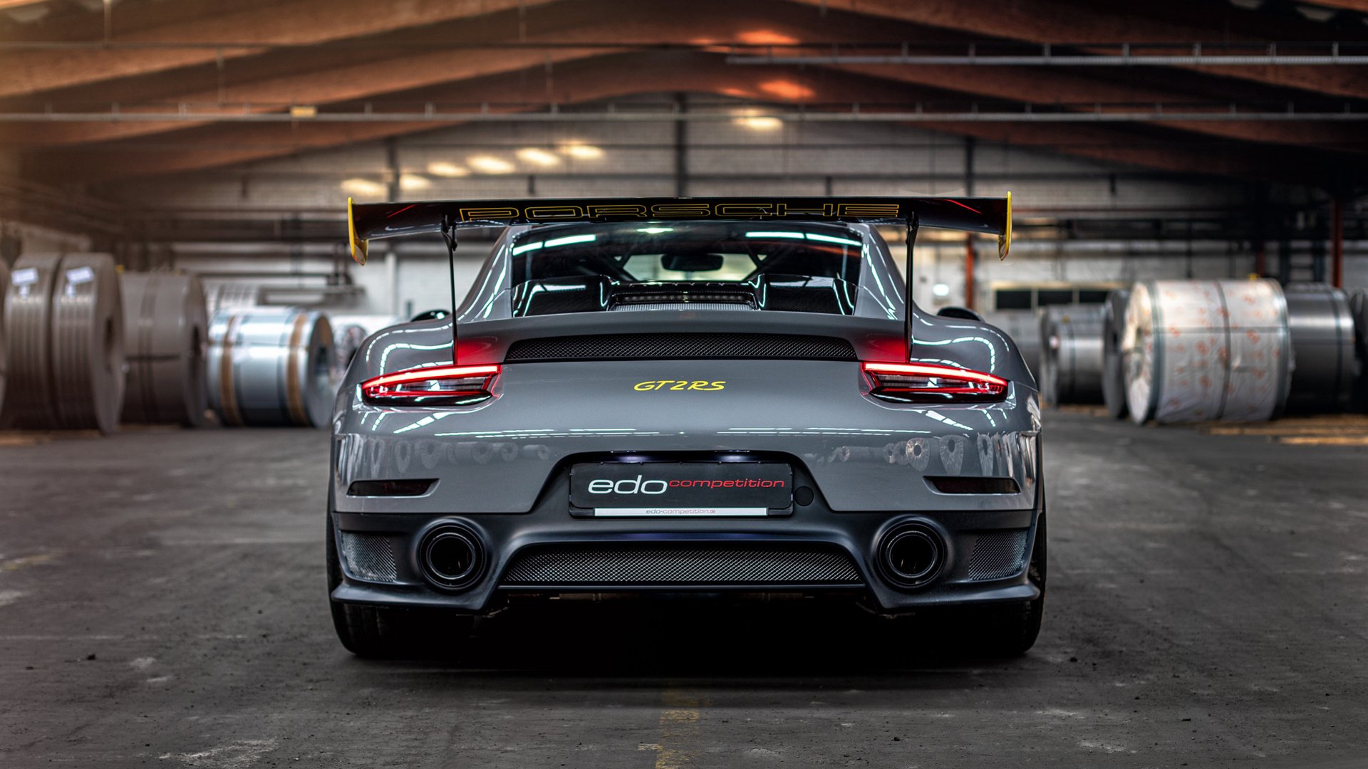 意甲劲旅激战：攻防转换精彩纷呈，意甲劲旅上演奇葩一幕